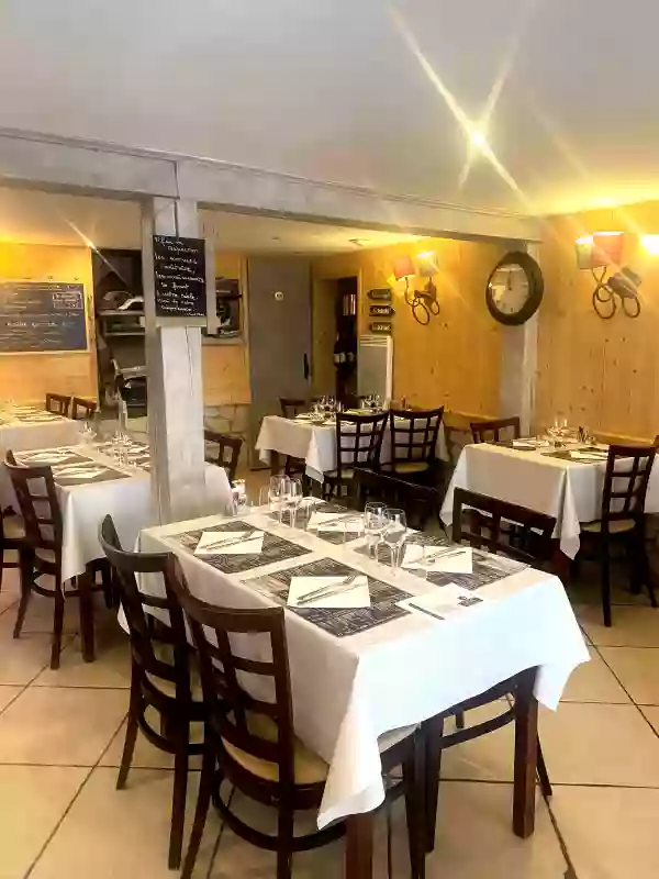 Restaurant - L'Oustaou - Besse et saint Anastaise - top resto BESSE-ET-SAINT-ANASTAISE