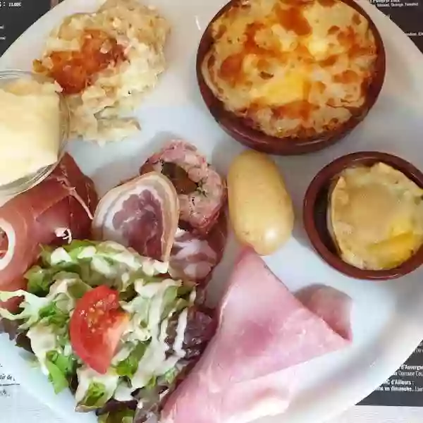 Restaurant - L'Oustaou - Besse et saint Anastaise - Restaurant Super Besse